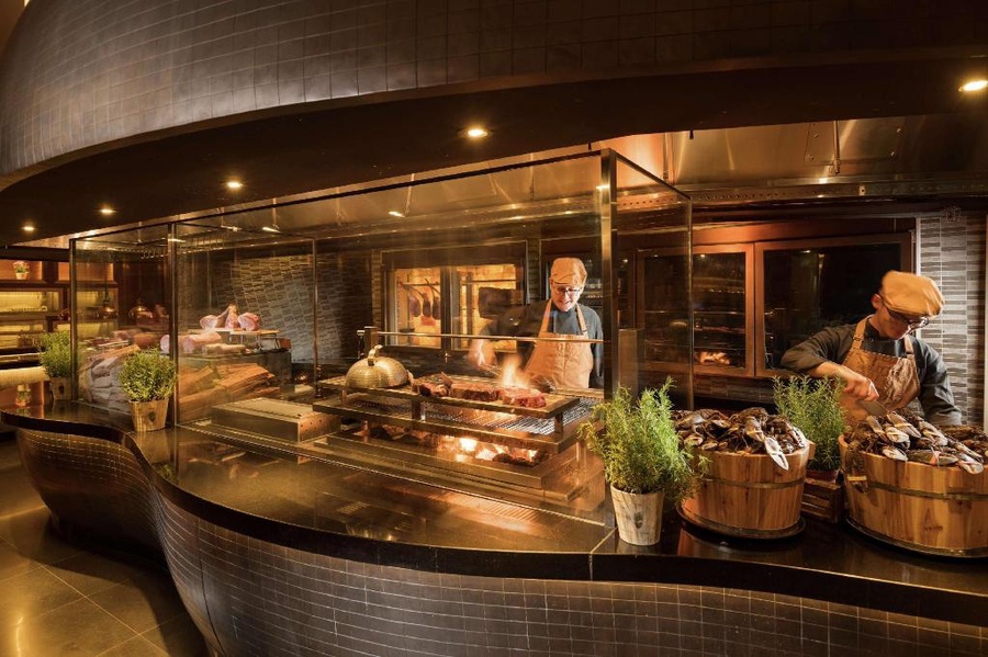 Tất tần tật về nghề khách sạn và Những tố chất cần có để trở thành một nhà làm nghề khách sạn?