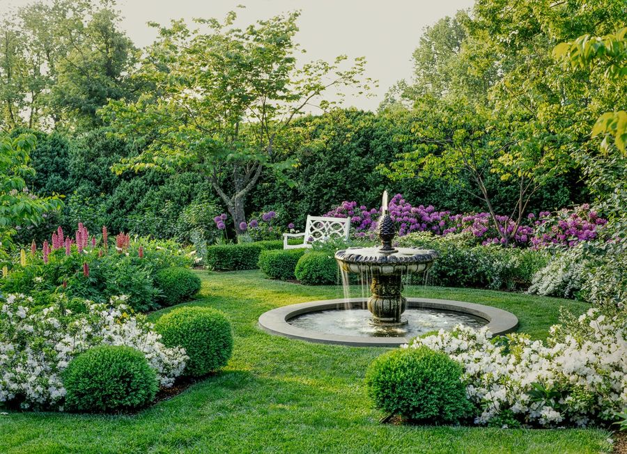 40+ Mẫu thiết kế sân vườn biệt thự đẹp, sang trọng và ấn tượng 2024