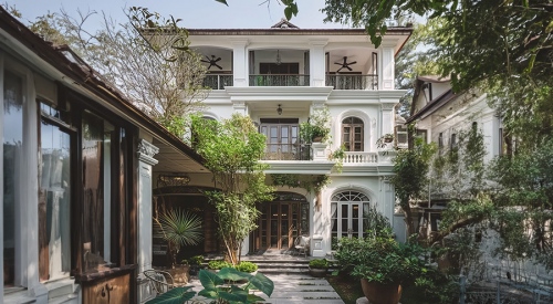 Biệt thự mái Nhật 2 tầng Camille Villa